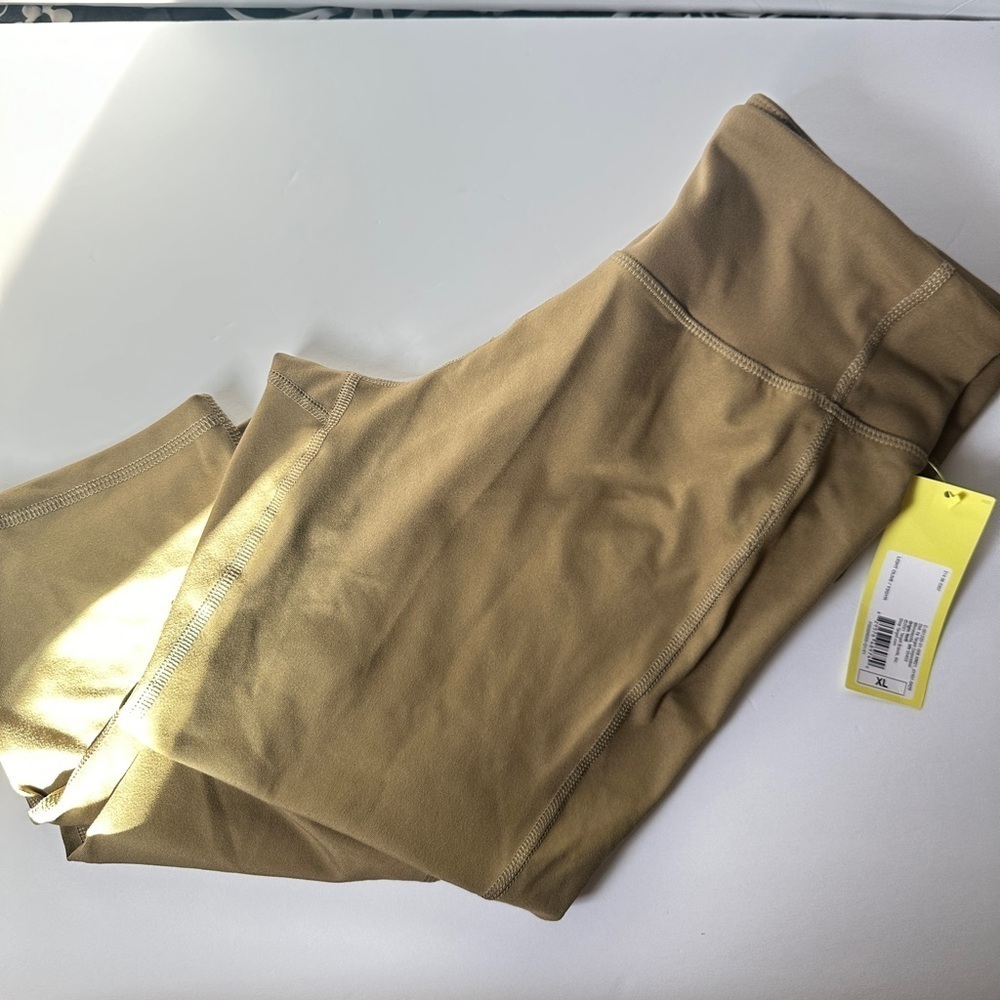 NWT All in motion olive green cropped leggings size XL - Picture 1 of 3